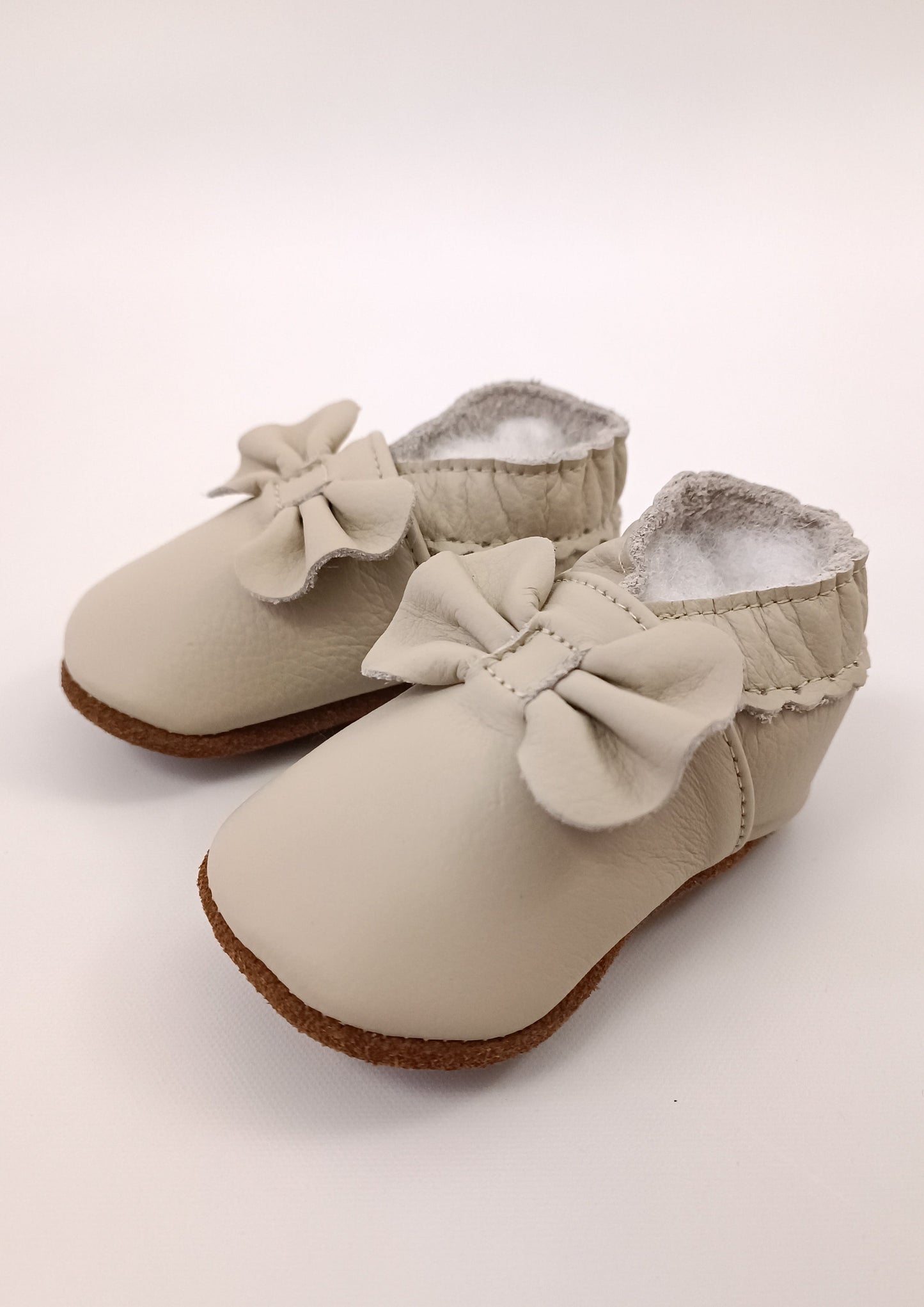 Zapatos Moñito para bebita en cuero primeros pasos