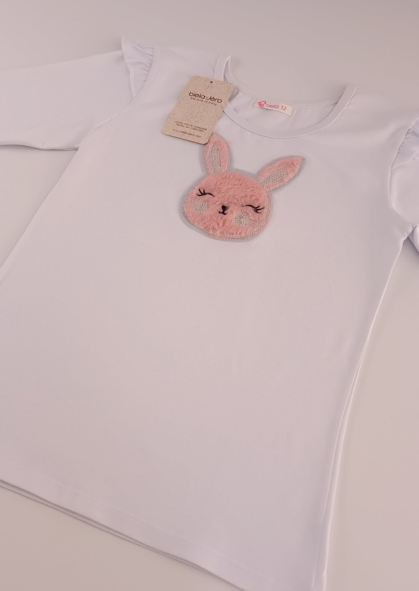 Blusa con aplique de conejita para bebita