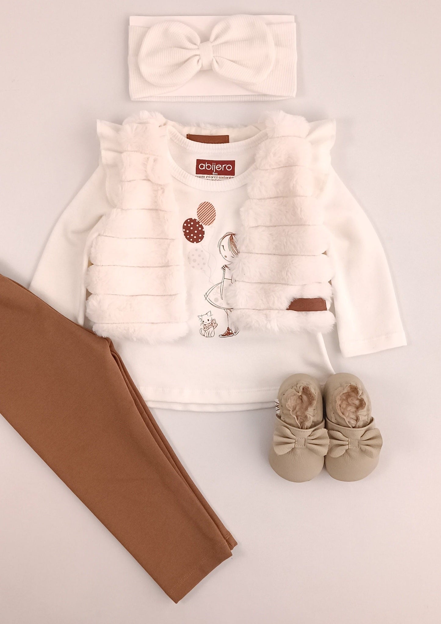 Conjunto Niña globitos