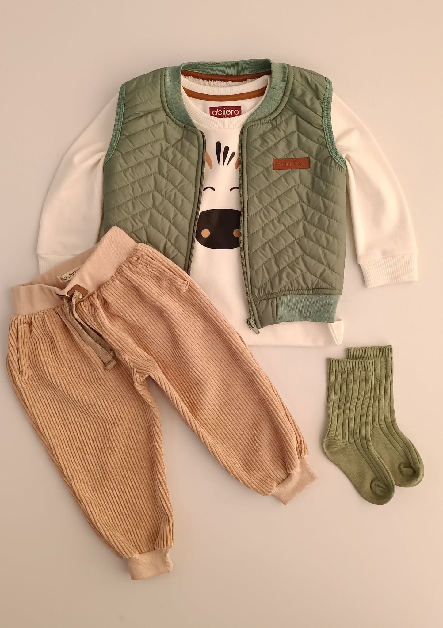 Regalo Listo! Conjunto bebe cargo cebra con chaleco unisex