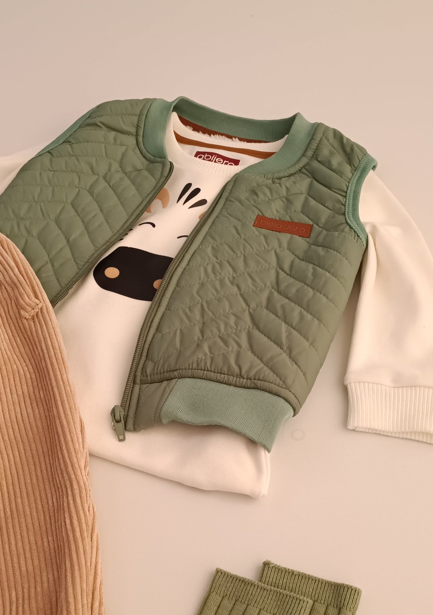 Regalo Listo! Conjunto bebe cargo cebra con chaleco unisex