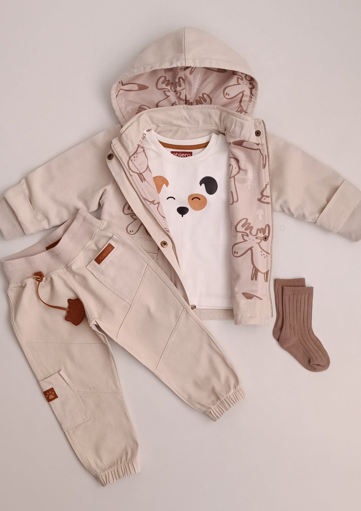 Conjunto bebito chaqueta explorador y cargo niña