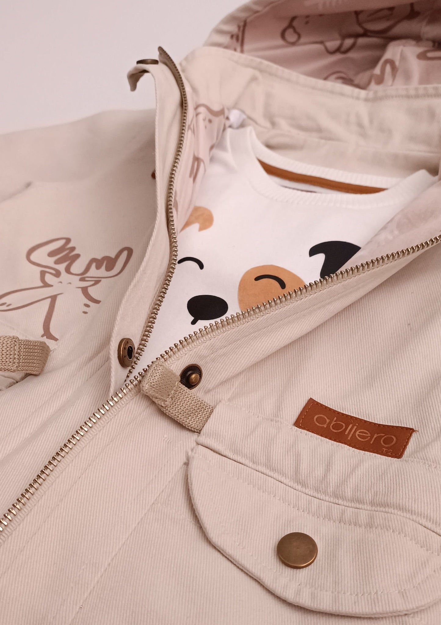 Conjunto bebito chaqueta explorador y cargo niña
