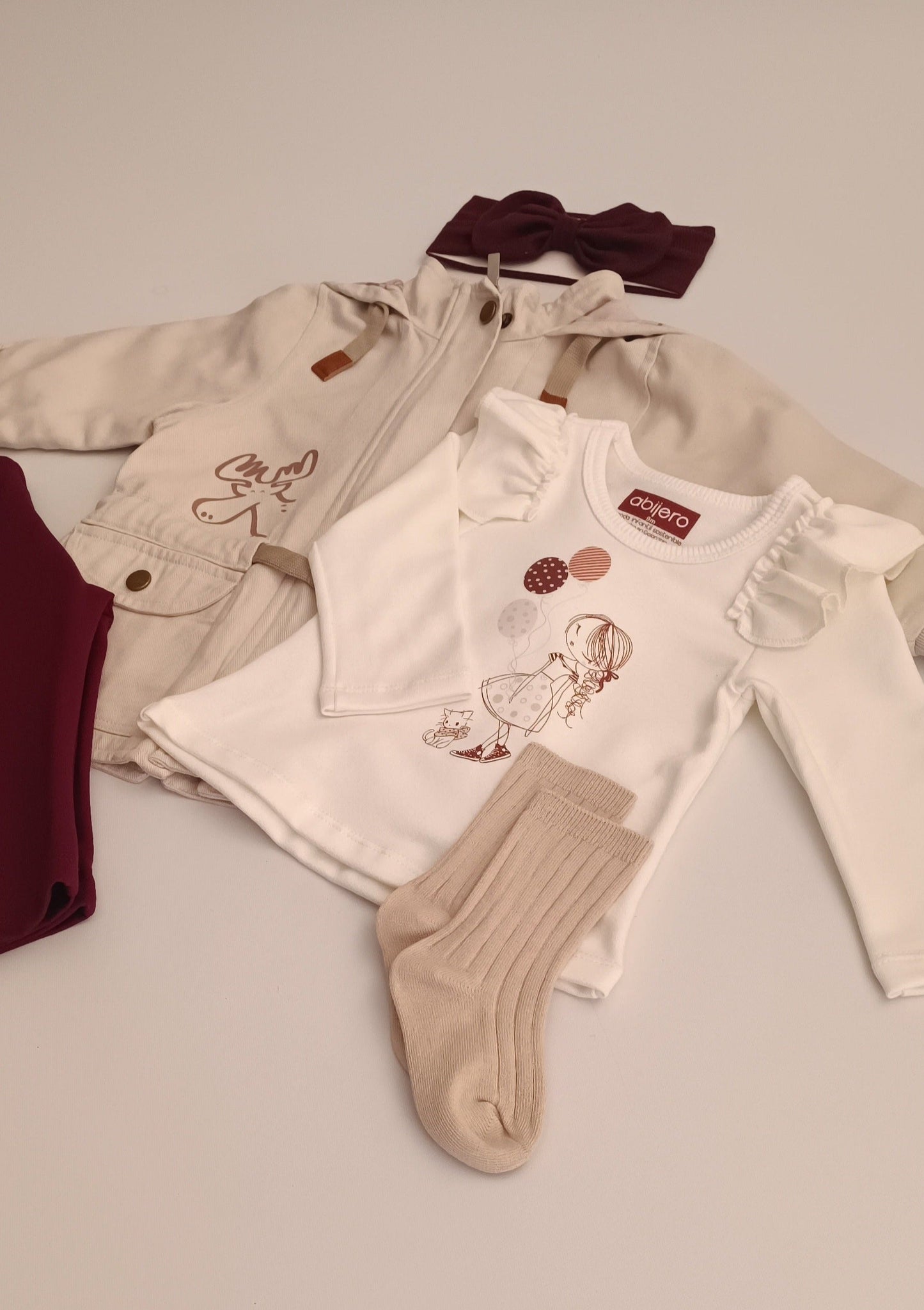 Conjunto chaqueta explorador, blusita y leggins Niña