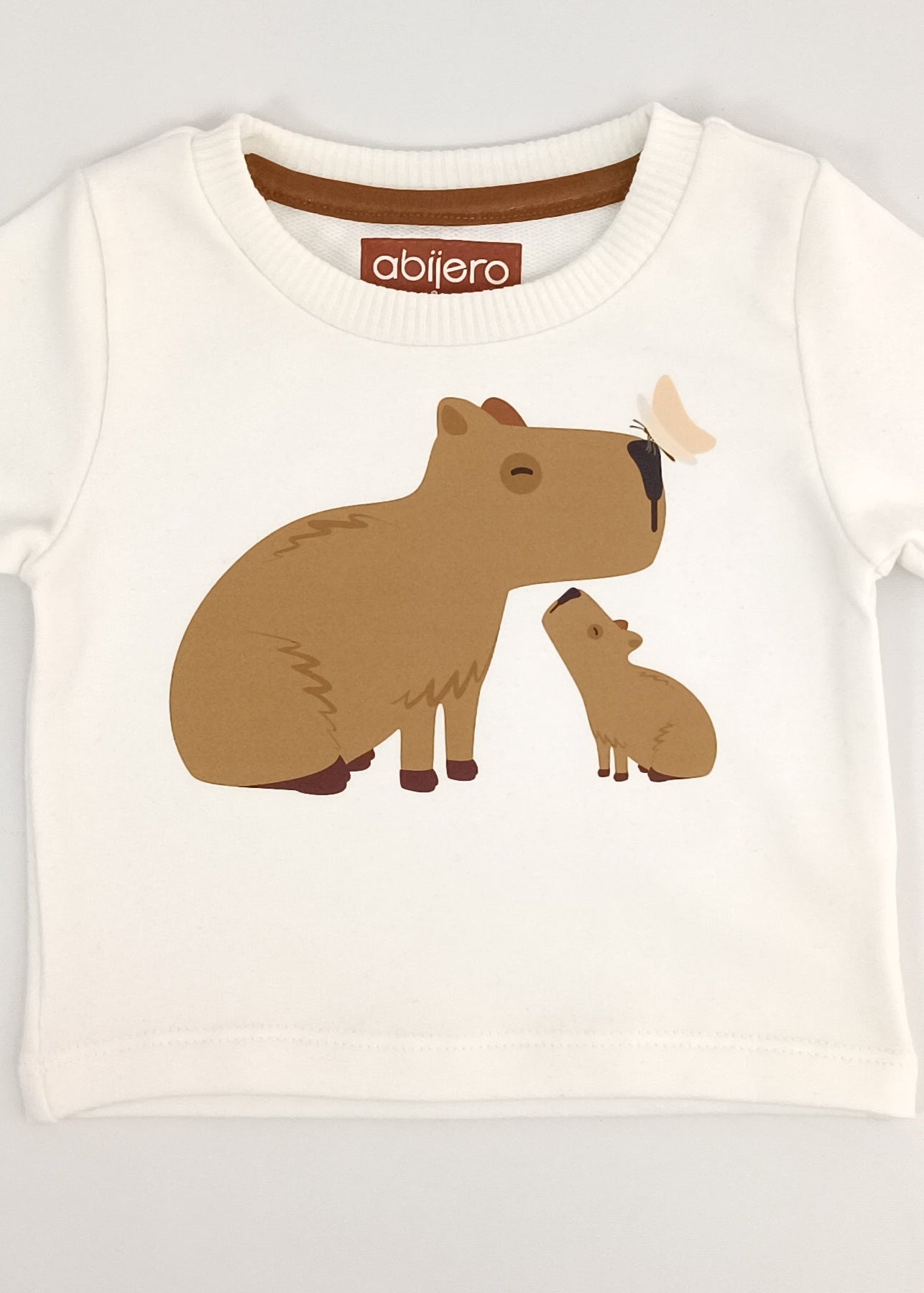 Busito estampado de capibara bebe unisex