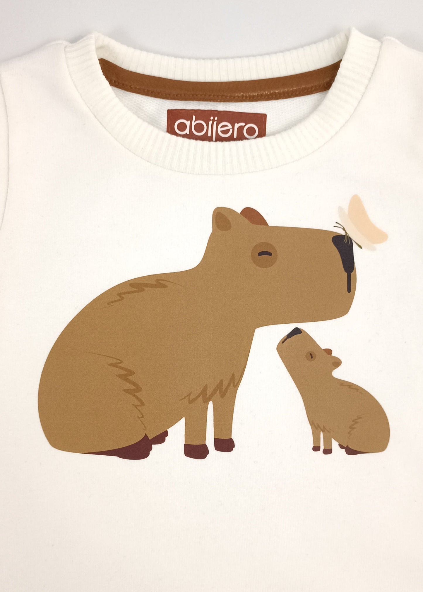 Busito estampado de capibara bebe unisex