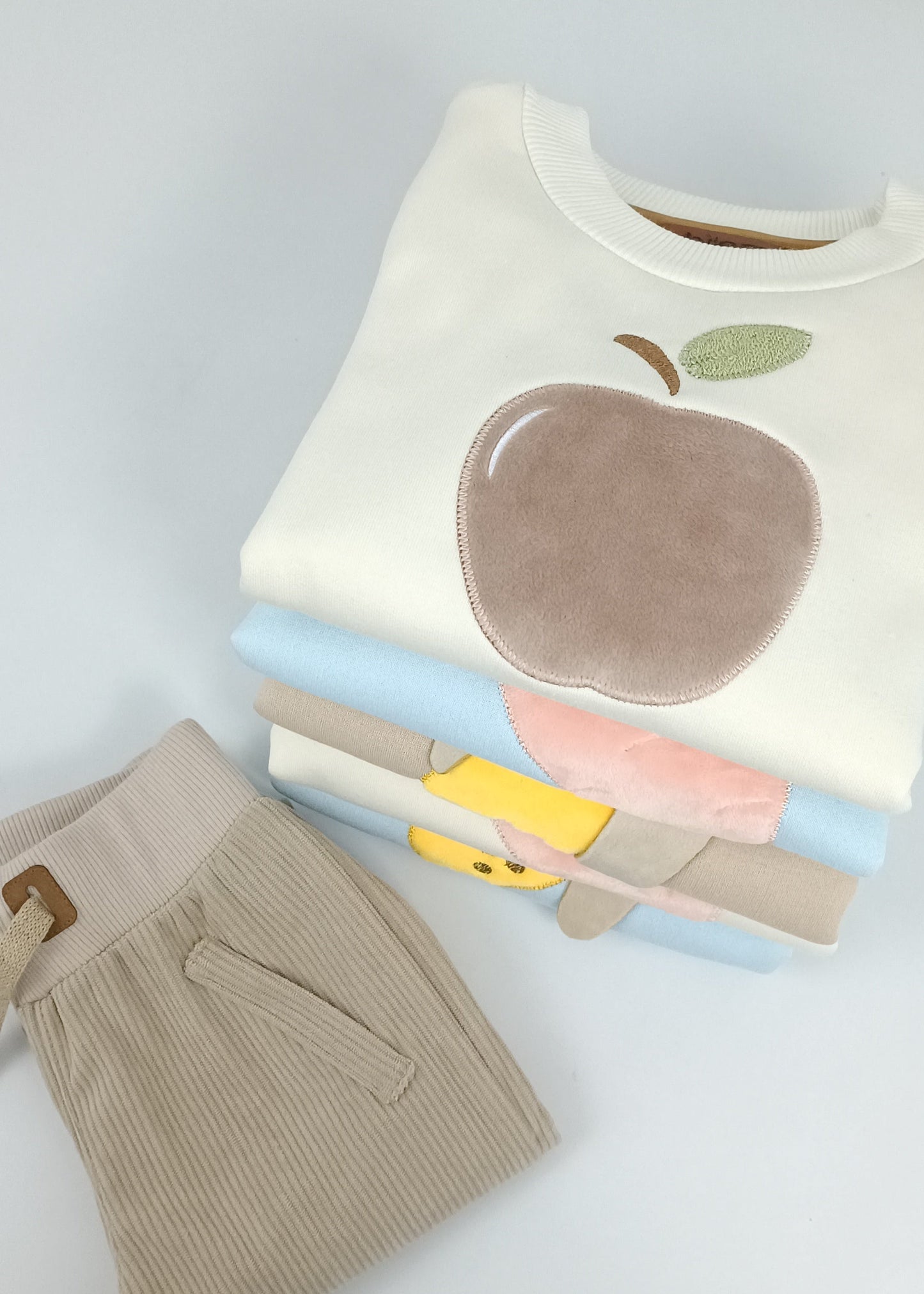 Conjunto Busito bordado con jogger niña y niño