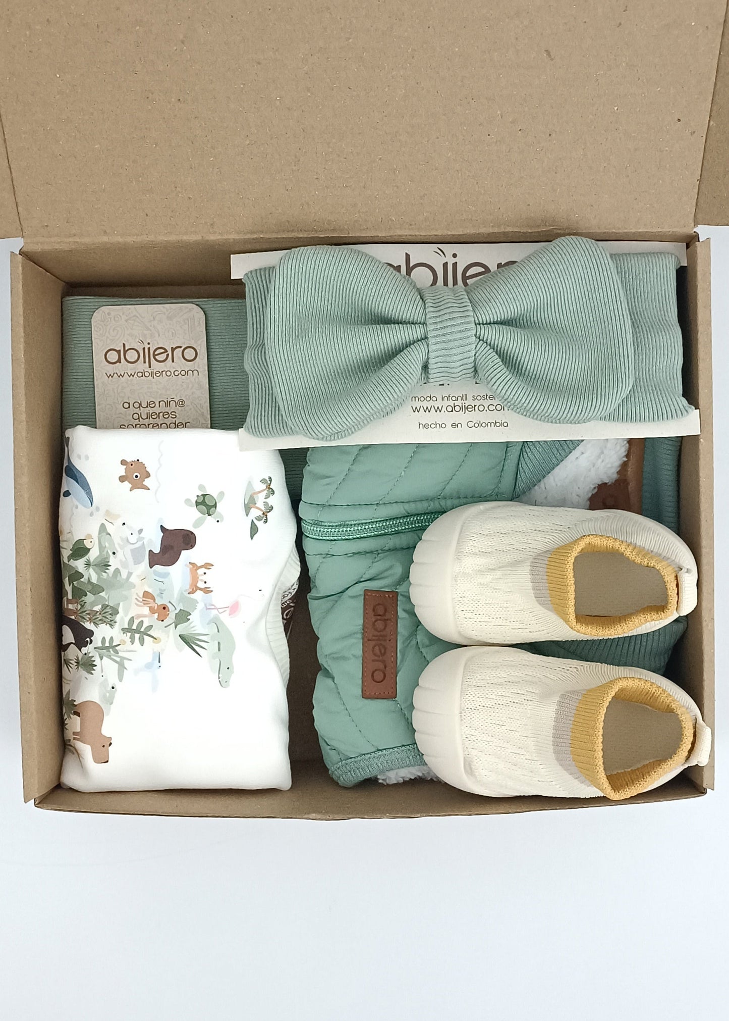 Regalo Listo! Conjunto Chaleco y busito biodiversidad niña