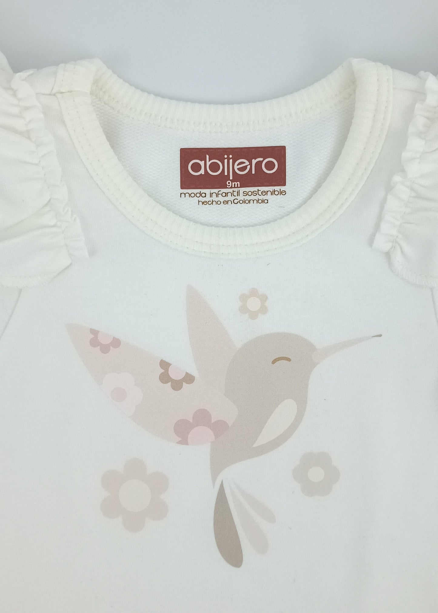 Regalo Listo! Conjunto Chaleco y busito colibrí bebita