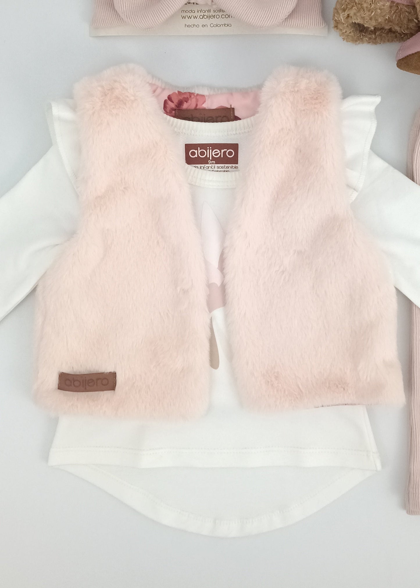 Regalo Listo! Conjunto Chaleco rosa y busito colibrí bebita