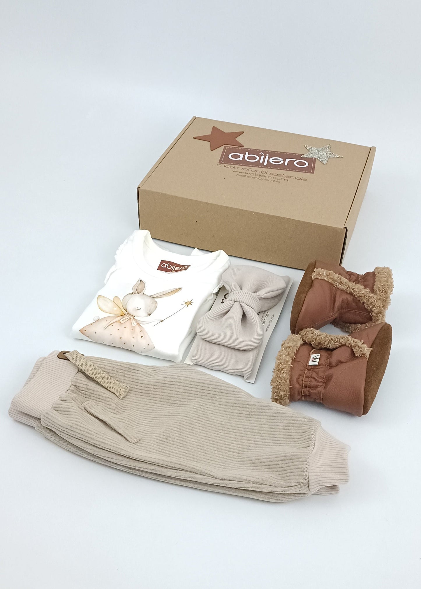 Regalo Listo! Conjunto Blusita ada y jogger bebita