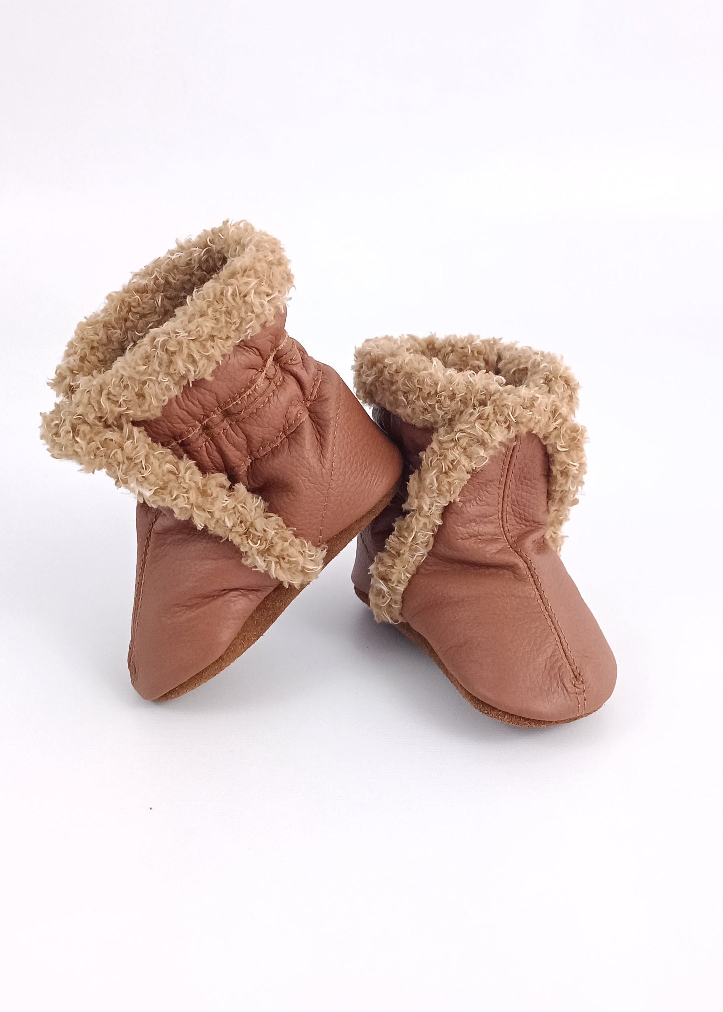 Botas unisex para bebé color miel en cuero primeros pasos