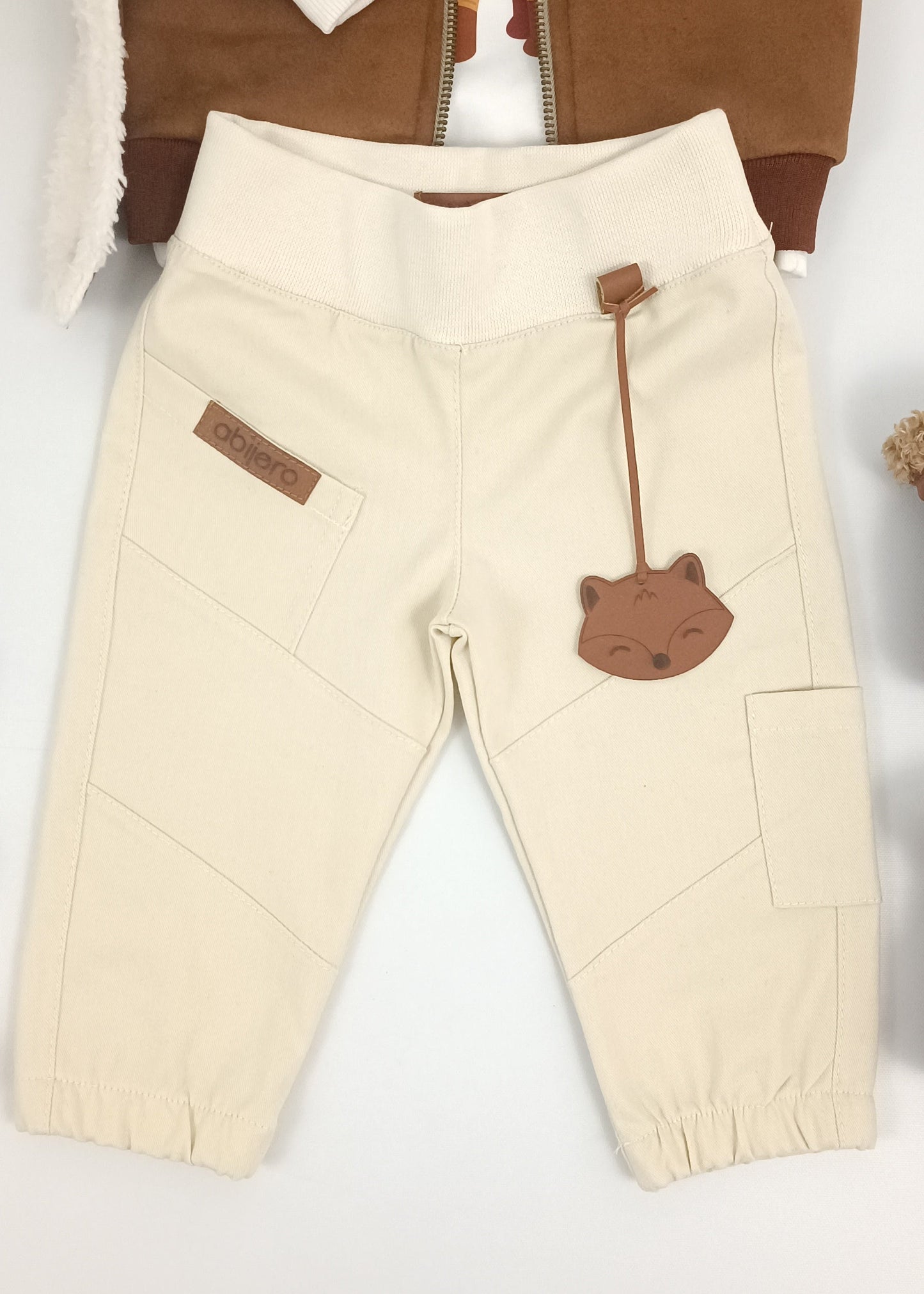 Regalo listo! Conjunto Piloto con cargo bebito