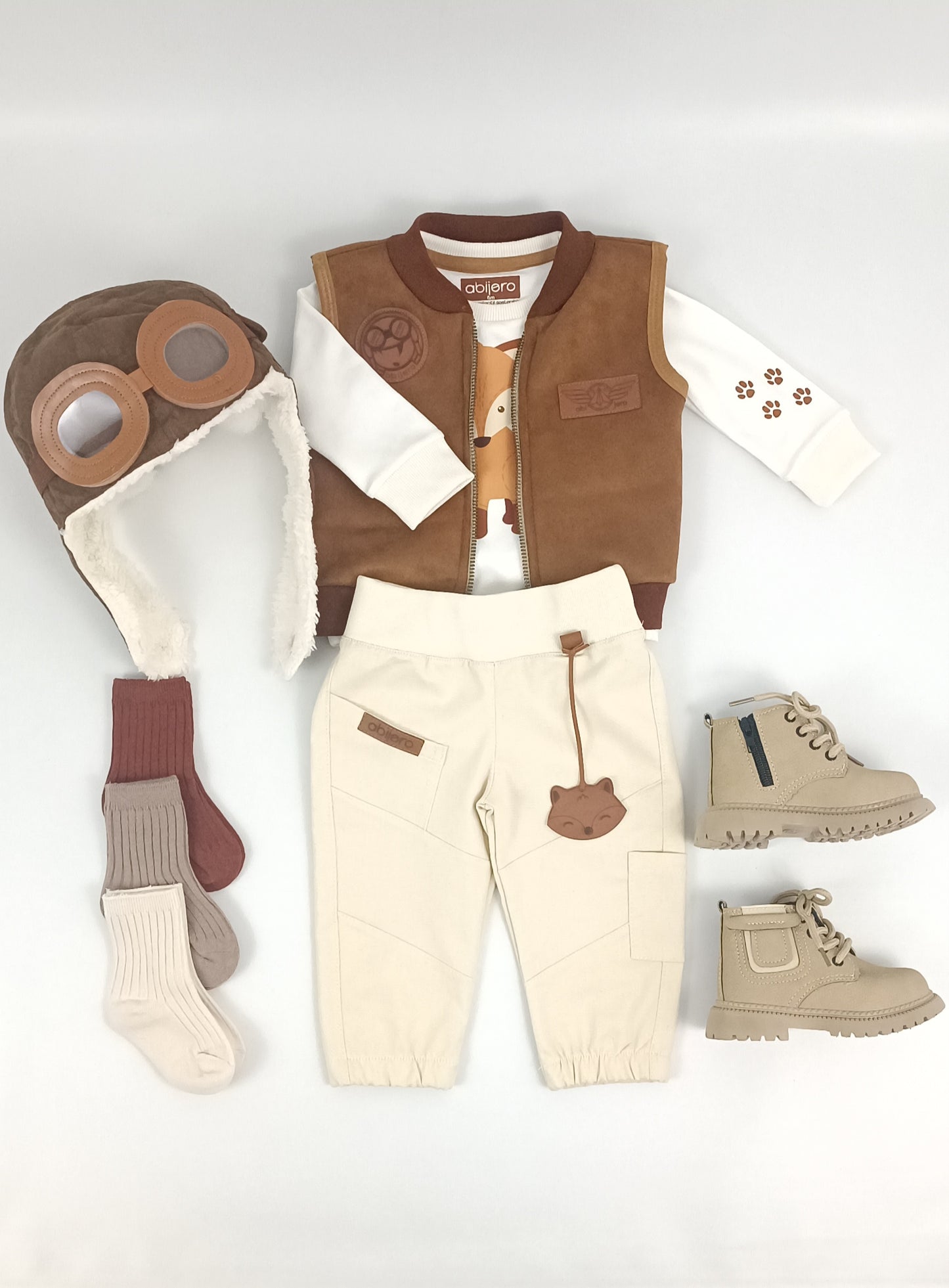 Regalo listo! Conjunto Piloto con cargo bebito
