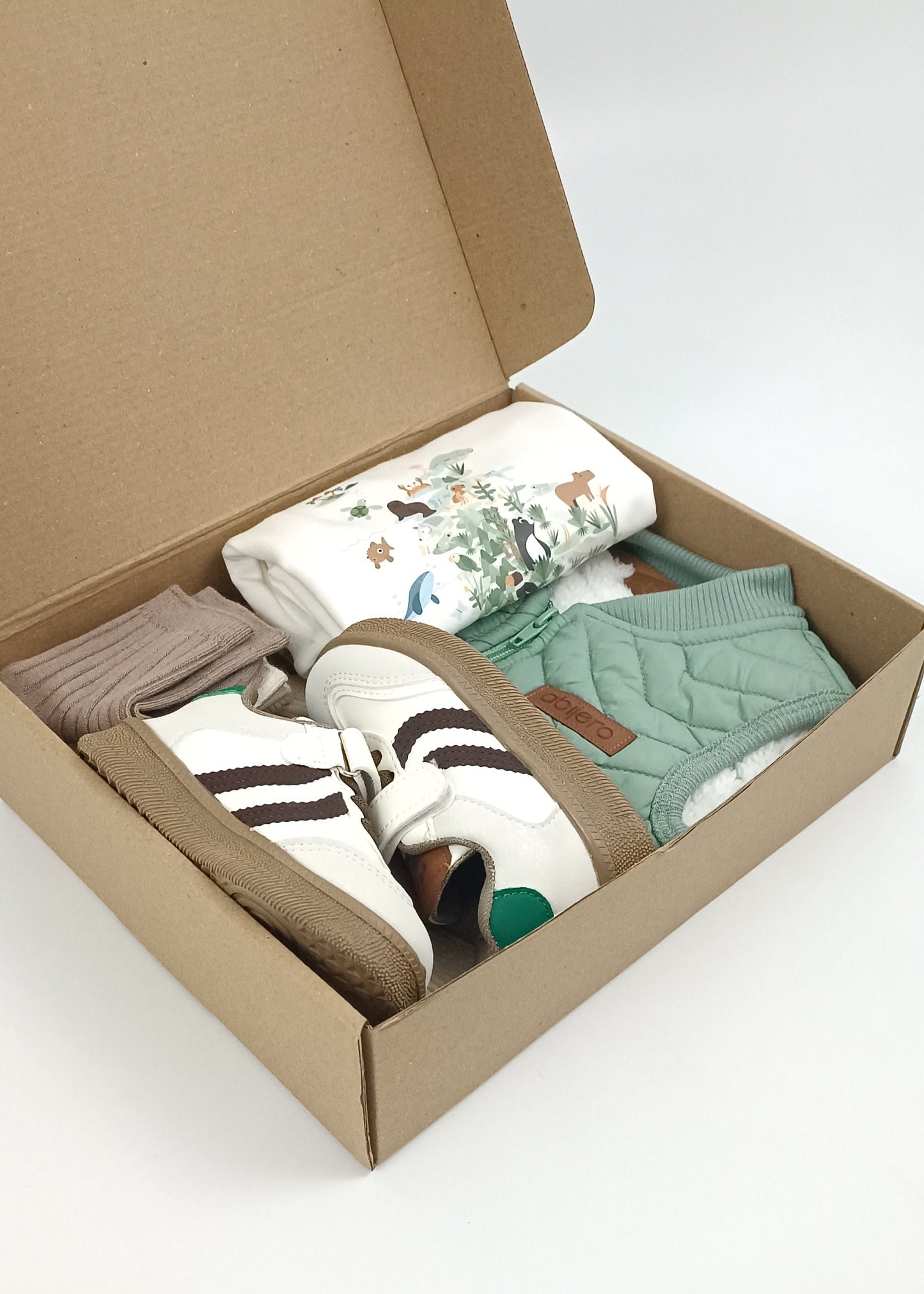 Regalo listo! Conjunto Colombia Biodiversa, chaleco con cargo bebito