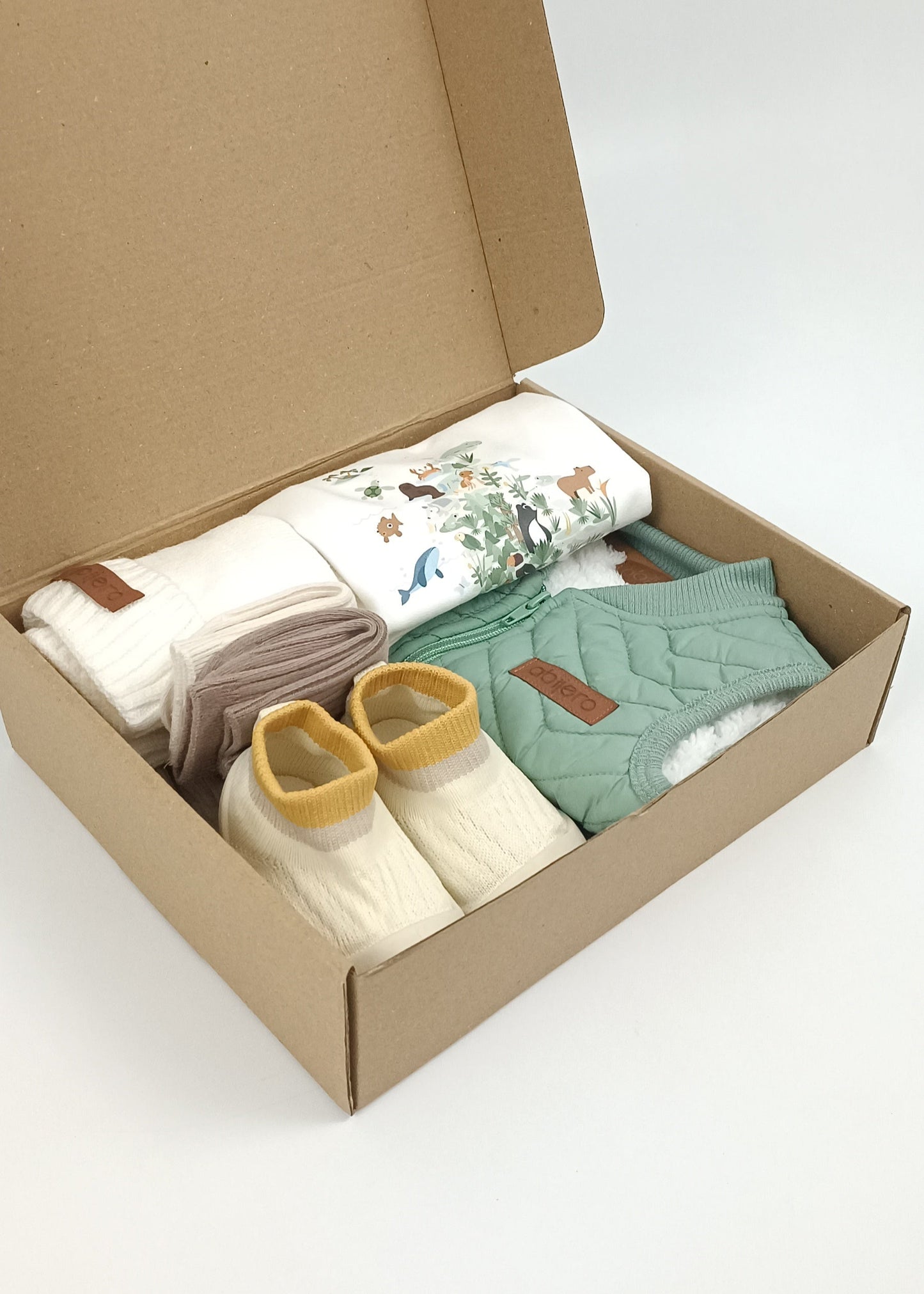 Regalo listo! Conjunto Colombia Biodiversa, chaleco con cargo bebito