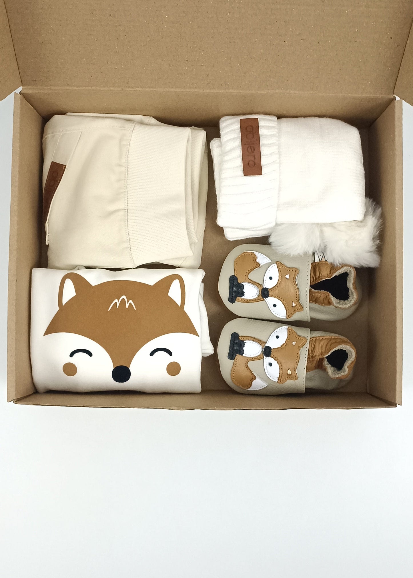 Regalo listo! Conjunto Zorrito, con cargo niño