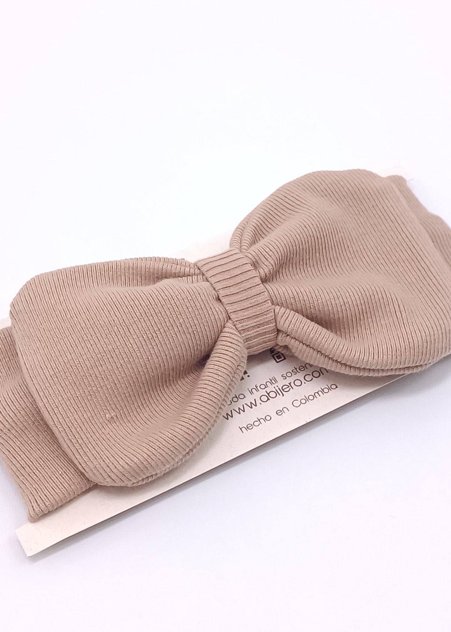 Balaca Elástica de Algodón con Moño – Suavidad y Estilo para Bebita