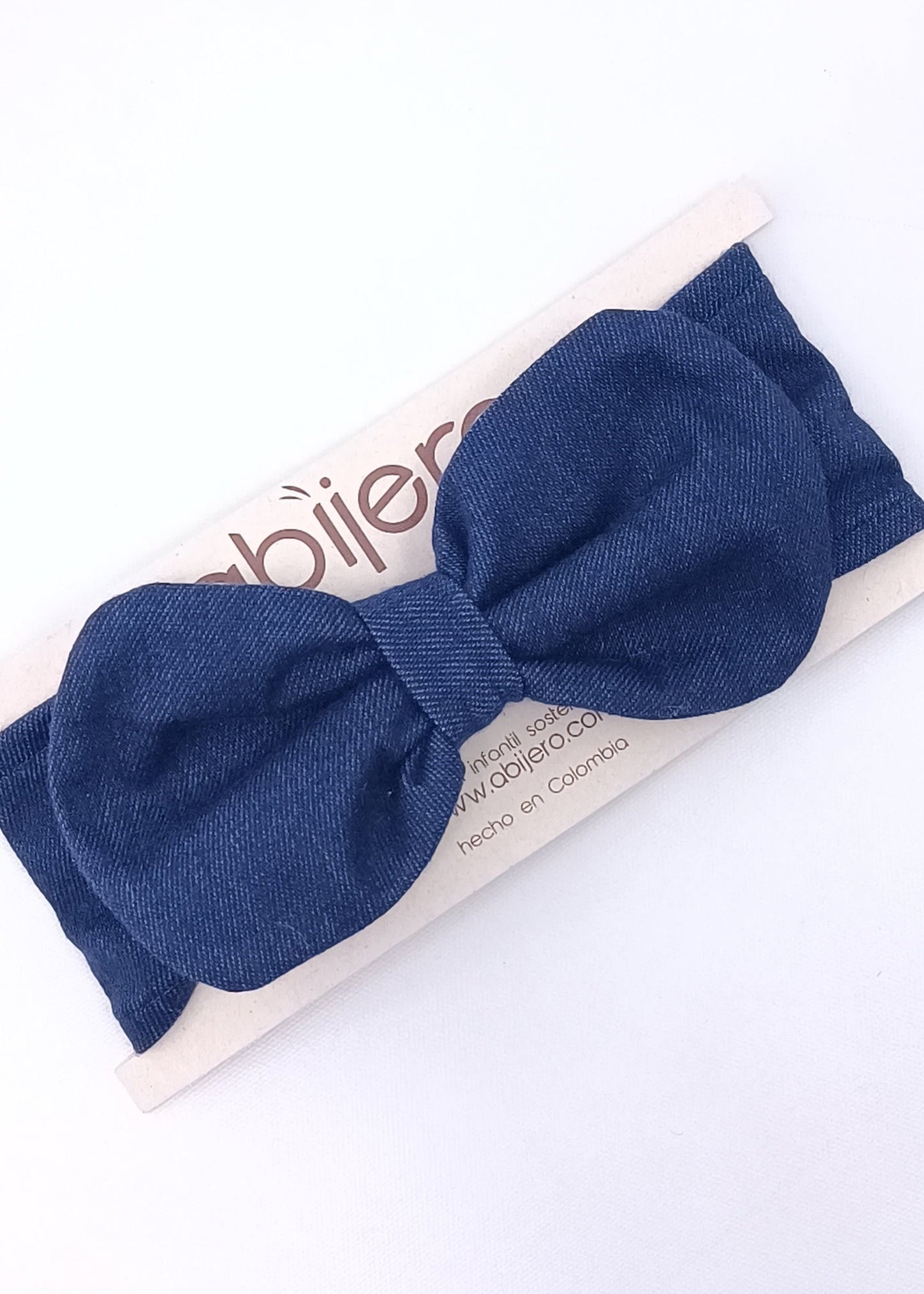 Balaca Elástica de Algodón con Moño – Suavidad y Estilo para Bebita