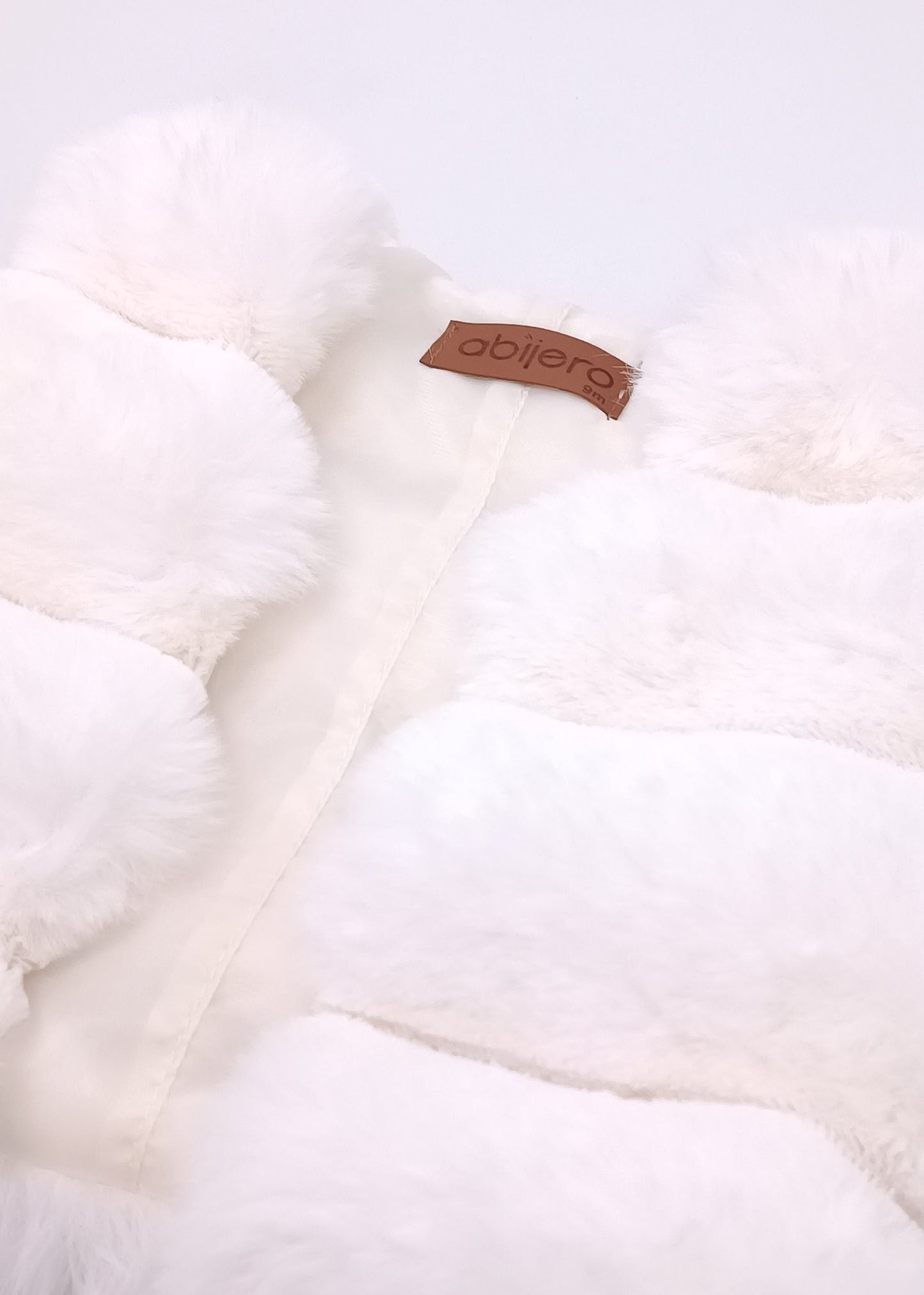 Chaleco de Peluche para Bebita y Niña – Marfil Premium