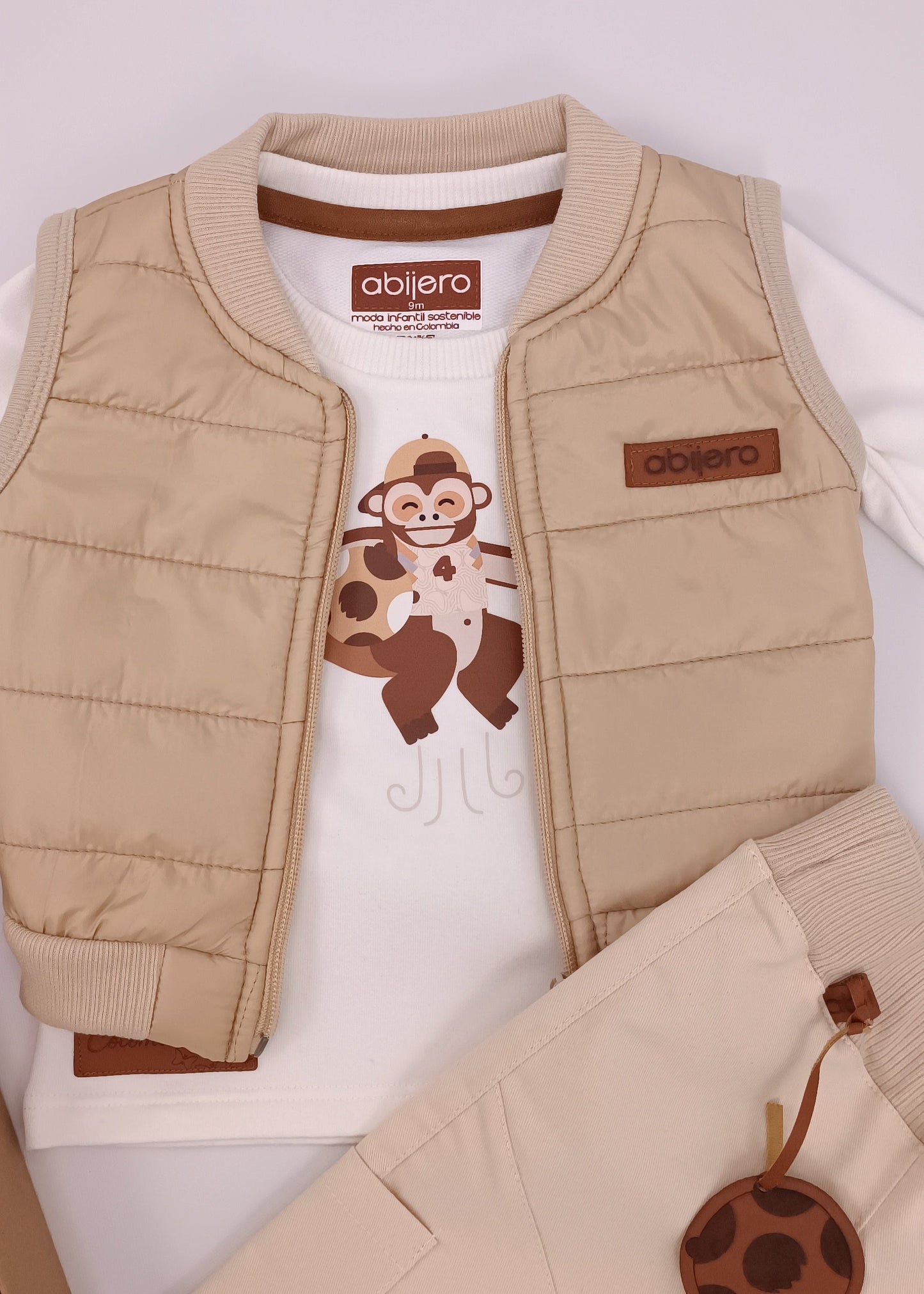 Conjunto de 3 Piezas para Bebé – Edición Especial monito Fútbol & Básicos Premium