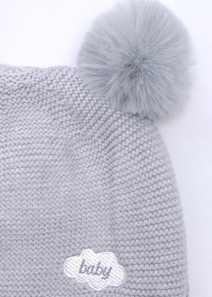 Gorrito Tejido Premium con Pompones de Peluche para Bebé