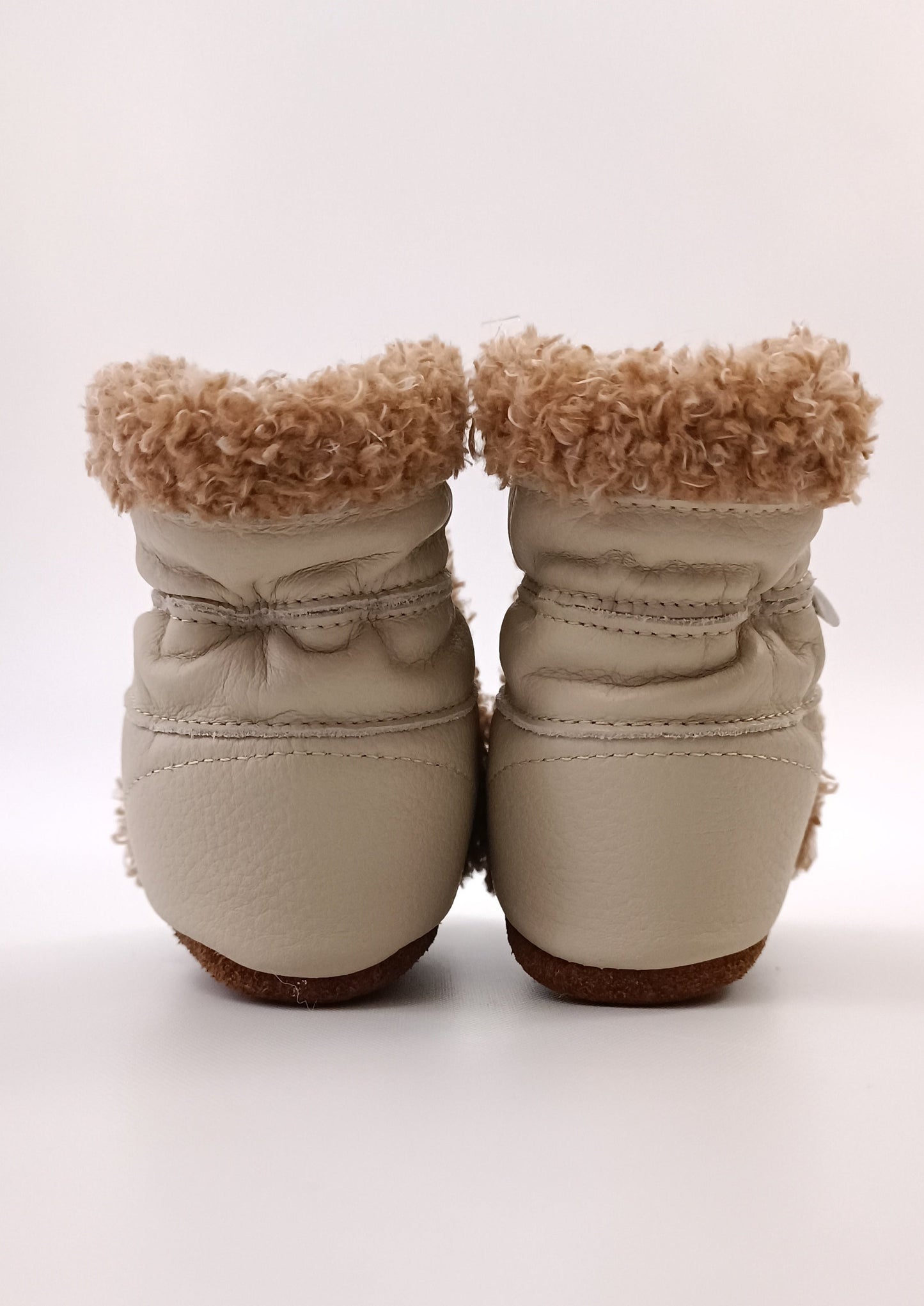 Botas para bebita en cuero primeros pasos