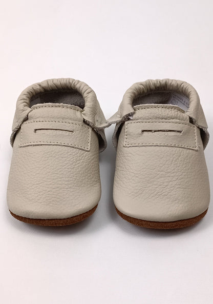 Zapatos Mocazin para bebito en cuero primeros pasos