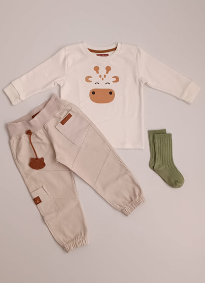 Conjunto Niña cargo jirafa