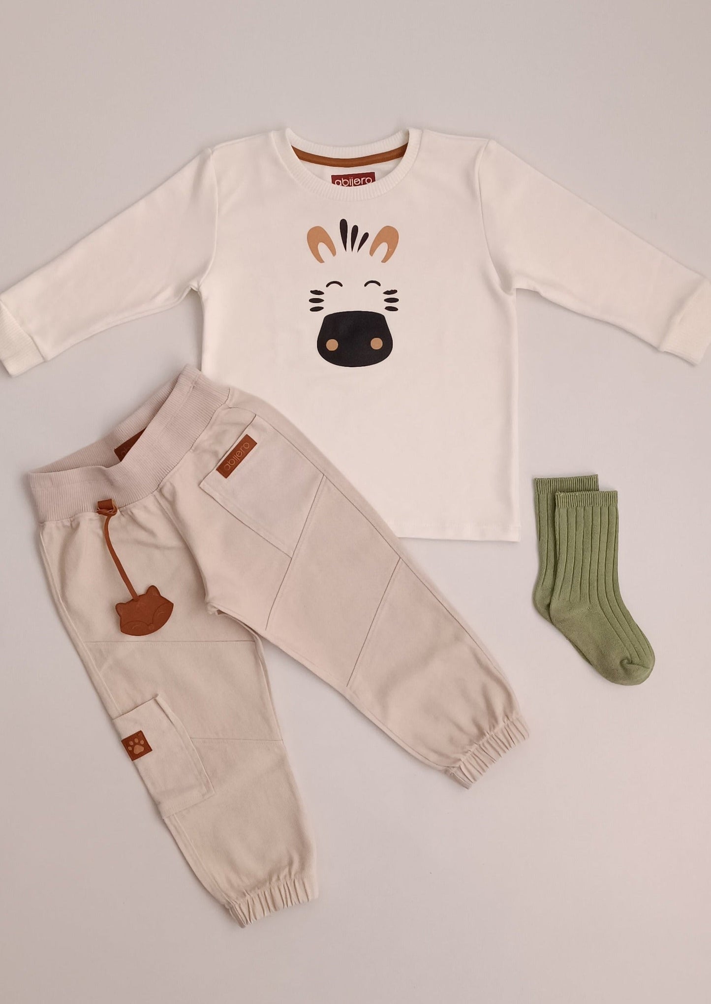Conjunto Niña cargo cebra