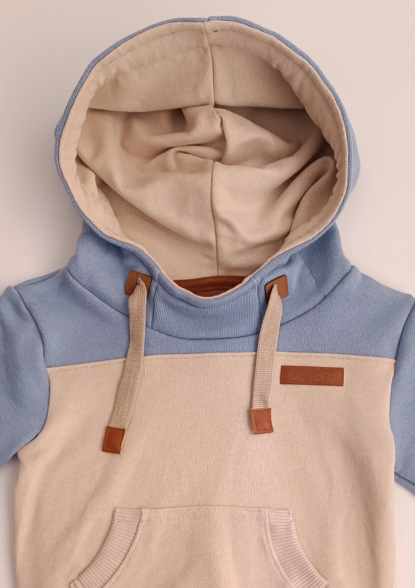 Conjunto buso capota Niña
