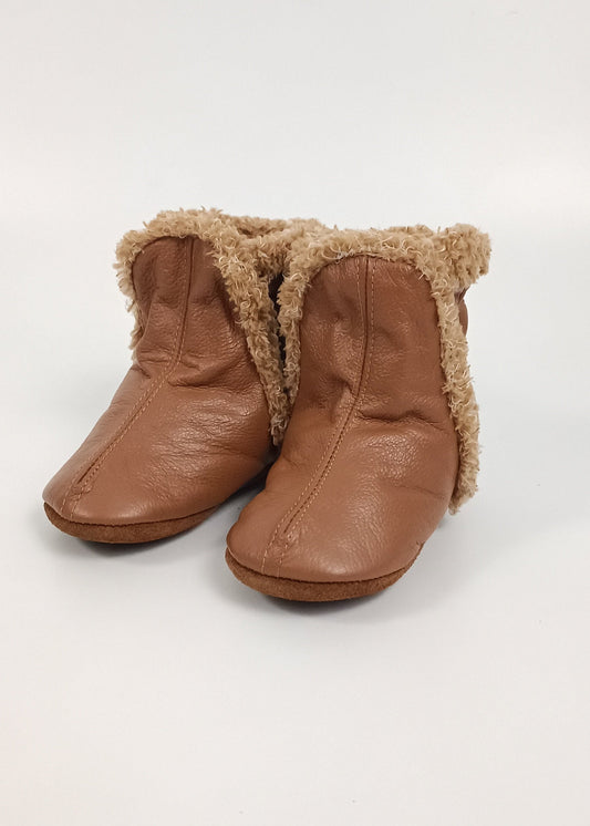 Botas unisex para bebé color miel en cuero primeros pasos
