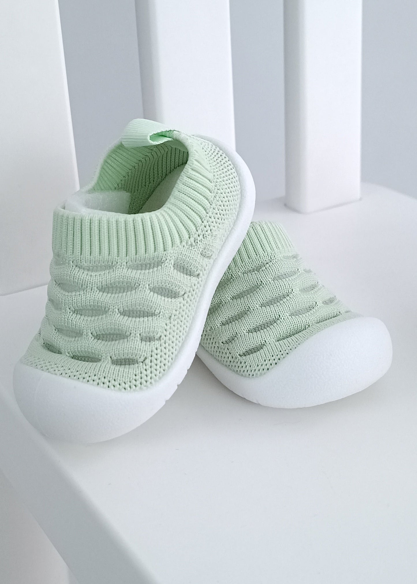 Zapatos malla zuela flexible para bebé