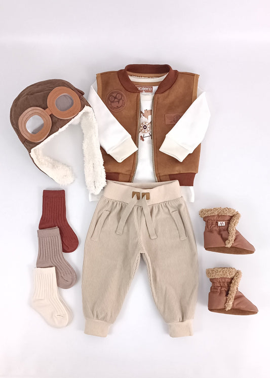 Regalo listo! Conjunto Piloto con jogger bebito