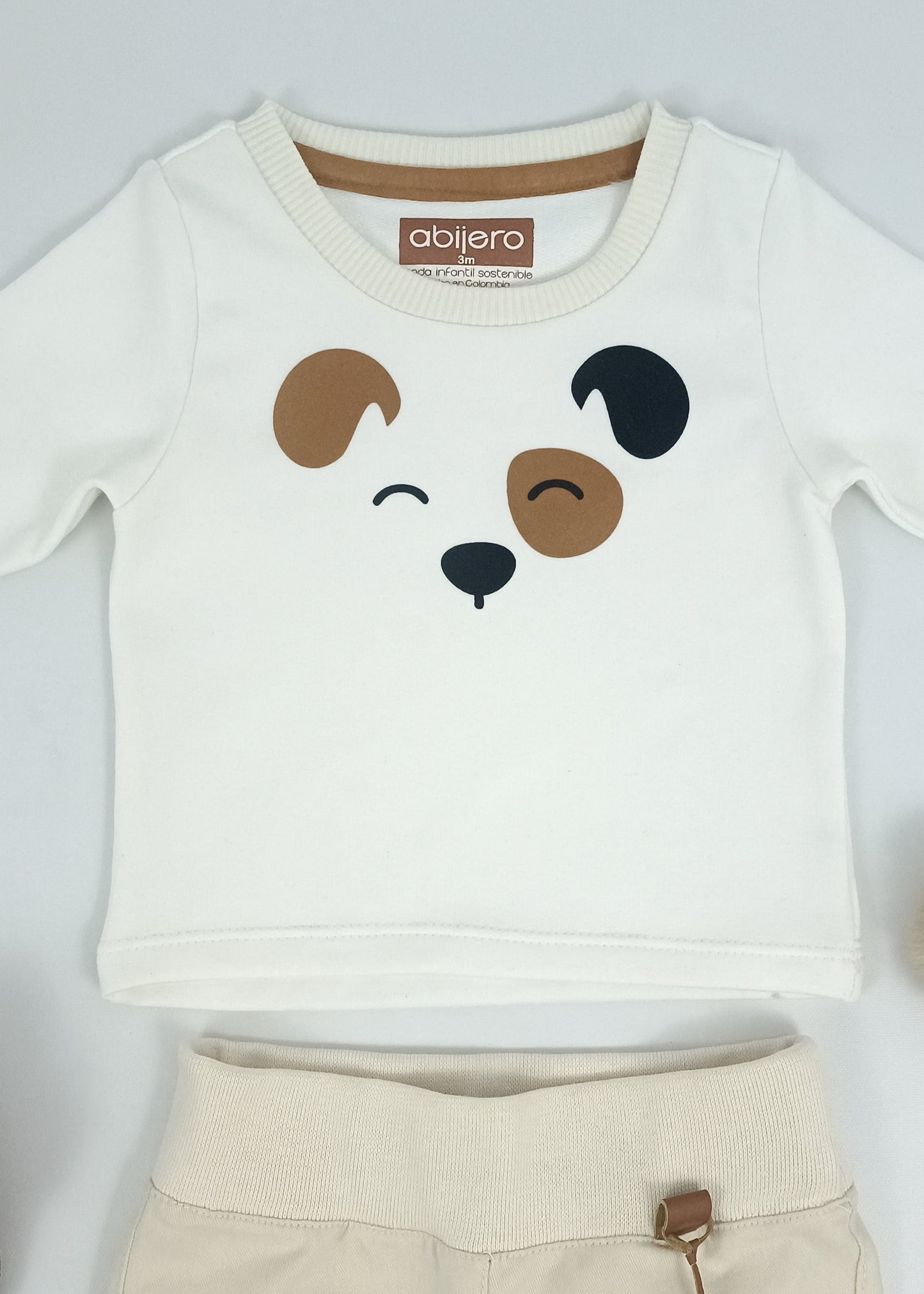 Regalo listo! Conjunto Perrito, con cargo niño