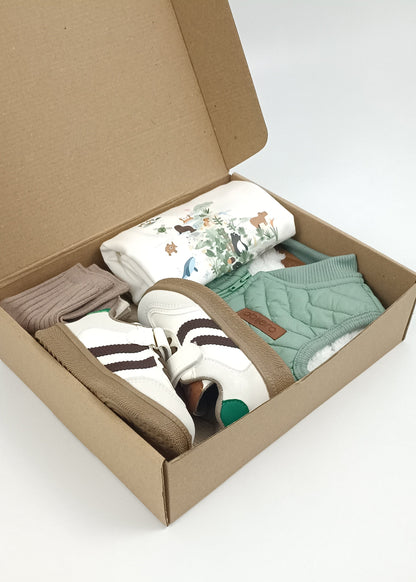 Regalo listo! Conjunto Colombia Biodiversa, chaleco con cargo bebito